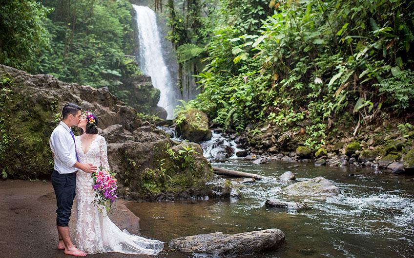 Costa_Rica_Waterfall_Weddings.jpg